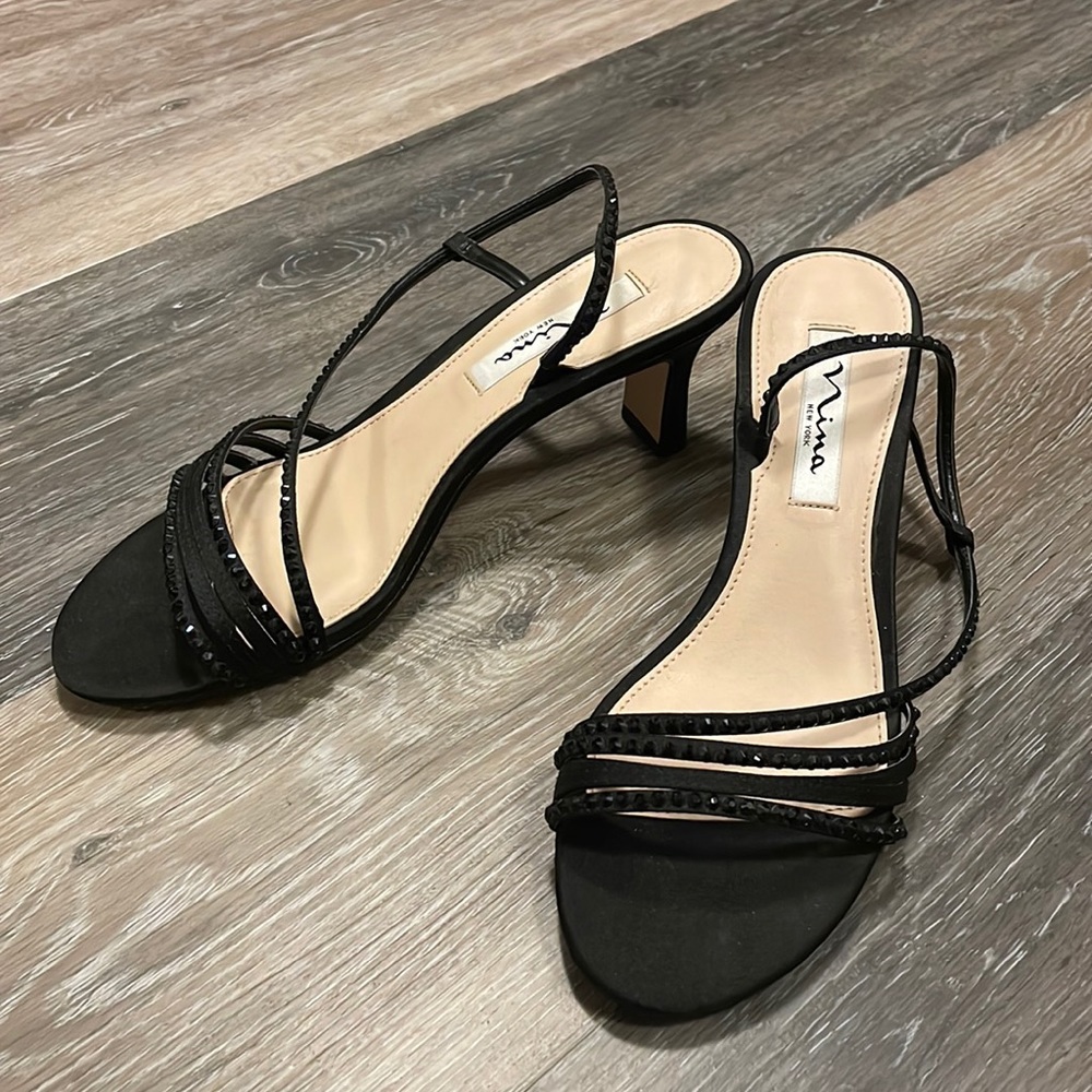 Nina black strappy heels 2in heel